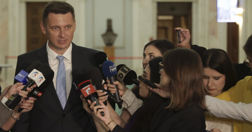 mircea abrudean nu e bine pentru romania ca vreun partid sa nu mai fie in coalitie e semnal de instabilitate politica 6936f3cad3973