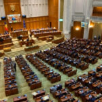 motiunea de cenzura impotriva guvernului bolojan va fi dezbatuta si votata astazi in parlament 693faf52895a1