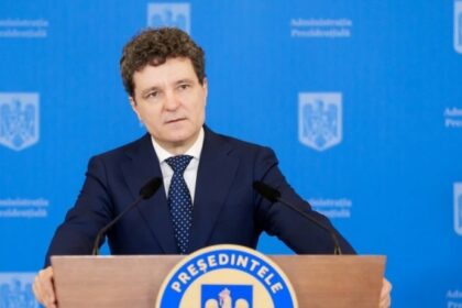 nicusor dan cere reexaminarea legii privind extremismul 6931dd4c0e20e