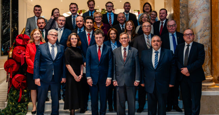 nicusor dan intalnire cu ambasadorii ue romania va continua sa se implice activ si constructiv in toate dezbaterile europene 69311680673c8