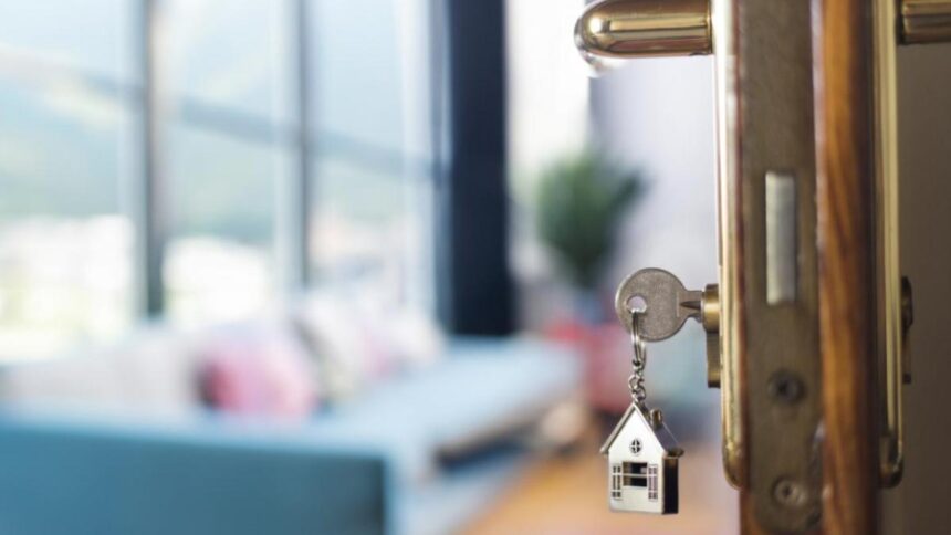 o femeie cere evacuarea fostei sotii a tatalui ei decedat din apartamentul cumparat inaintea casatoriei cu aceasta 692f7d7ee7a0b