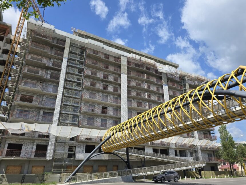 o noua taxa pentru cei care au apartamente in statiunea mamaia 694a757c1e25e