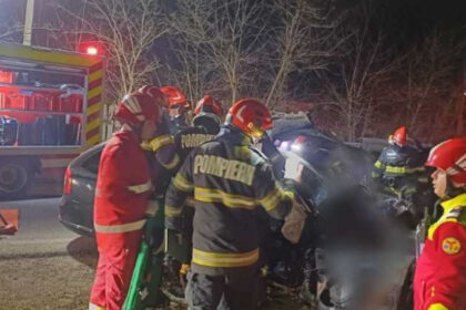 o tanara de 25 de ani a murit si doi barbati au fost raniti intr un accident produs in judetul bacau 6945afe98b598
