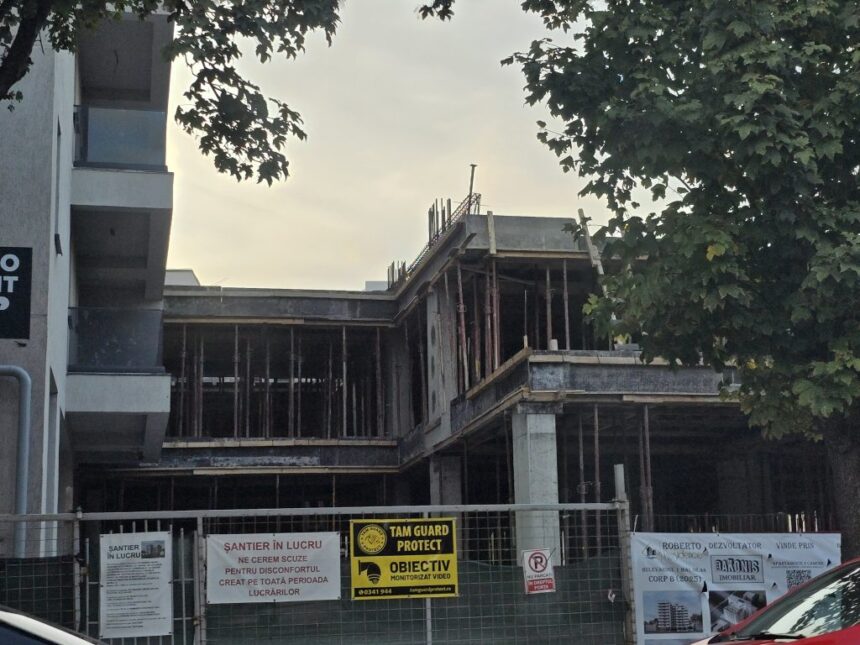 pasata va amenaja o parcare pentru turnurile pe care le a ridicat pe bulevardul 1 mai 694924119ce66