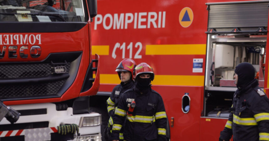 patru incendii au avut loc in mures pompierii au intervenit pentru a stinge flacarile in noaptea de vineri si dimineata de sambata 693d25334165f