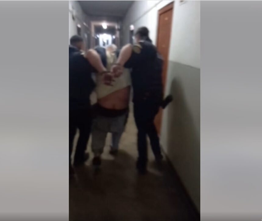 politistii din mangalia au intrerupt o petrecere proprietarul casei amendat cu trei mii de lei si dus la evaluare neuro psihica 692d90cf96511