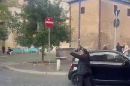 povestea fotbalistei romance devenita calugarita care a dirijat traficul la roma important era ca lumea sa ma asculte 692e889710824