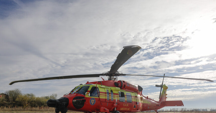 primul elicopter black hawk achizitionat prin programul resceu a fost livrat inspectoratului general de aviatie 69451c41ec679