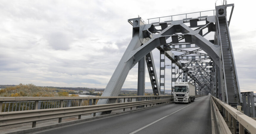 se reia circulatia pe ambele sensuri pe podul prieteniei giurgiu ruse care este perioada in care este valabila masura 6941bb6987a84