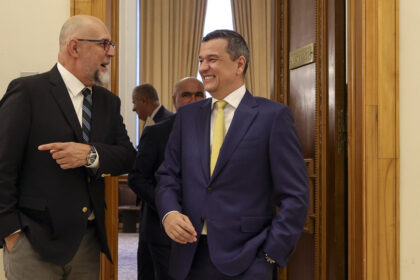 sedinta a coalitiei azi de la ora 1500 psd continua sa ceara demiterea dianei buzoianu ce alte subiecte de disputa sunt pe agenda 694256173092c