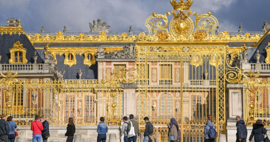 taxe mai mari la marile muzee din franta dupa luvru si versailles introduce tarife diferentiate pentru vizitatorii din afara europei 693929ab2cffa