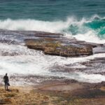 tragedie in tenerife un roman a murit dupa ce valuri uriase au lovit o piscina naturala 6936e3d803316