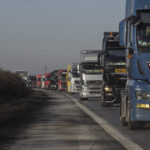 transportatorii primesc sprijin financiar compensari de la guvern de 40 65 de bani pe litrul de motorina pana in martie 2026 693af3e083115