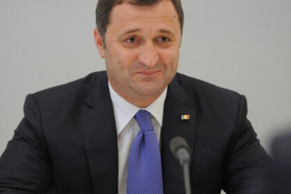 un fost premier din republica moldova a fost condamnat de o instanta franceza la doi ani de inchisoare reactia lui vlad filat 6949500d1f6eb