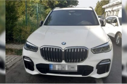 un traficant de droguri din navodari care fura bani si din conturi si a imbogatit palmaresul a intrat cu un bmw seria 7 pe contrasens 6939ed568601c