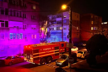 update zeci de persoane s au autoevacuat incendiu la un apartament din navodari 694ef76d8b6c8