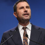 vicepremierul tanczos barna sgr trebuie mentinut in forma actuala si lasat sa se stabilizeze inainte de extindere 69318f315d265