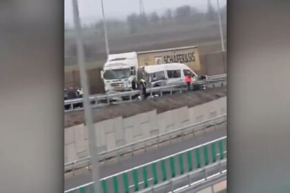 video accident pe noul tronson al autostrazii moldovei in prima ora de la deschiderea circulatiei 694a9025b6304