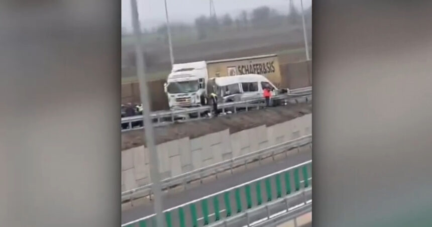 video accident pe noul tronson al autostrazii moldovei in prima ora de la deschiderea circulatiei 694a9025b6304