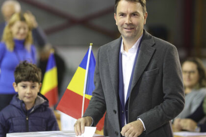 video alegeri bucuresti 2025 candidatul usr catalin drula am votat cu incredere si optimism pentru orasul nostru 69353fd29d773