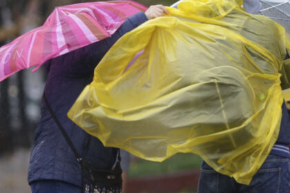 video alerte de vant puternic in mai multe regiuni ale tarii care sunt zonele afectate si cum va fi vremea de alegeri 6933f8be5b59c