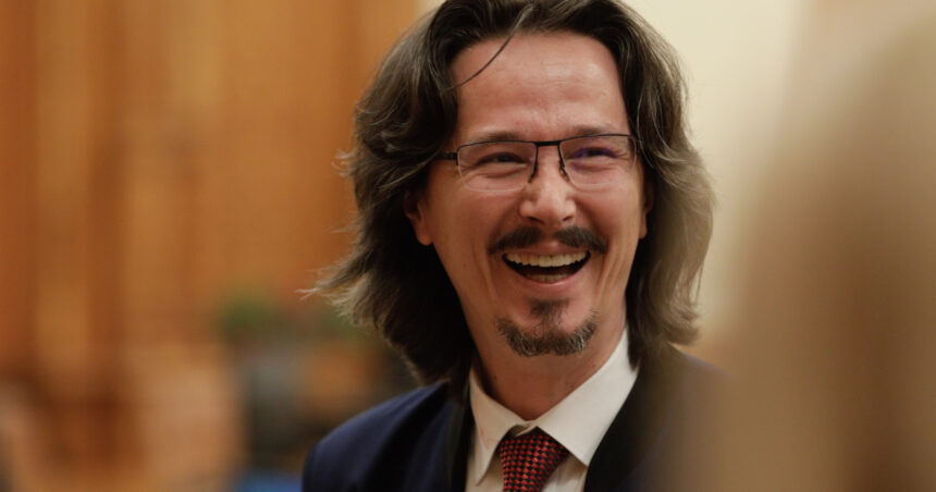 video cristi danilet castiga la cedo impotriva romaniei de ce a dat statul in judecata fostul magistrat este pensionat de un an 693ff25e26190