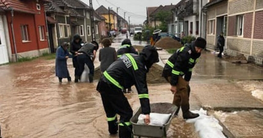 video despagubiri cerute ilegal dupa inundatii rudele unui primar din bihor ar fi primit bani desi nu au fost afectate de revarsarea apelor 6943a7baa79d4