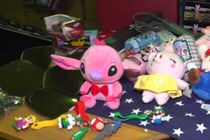 video jucarii cu vopsea toxica si materiale care se desprind usor confiscate in vama din portul constanta 69414aeb0454e