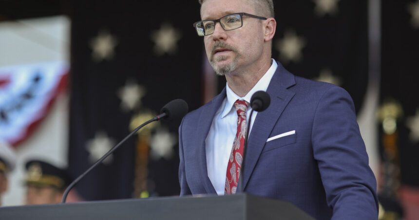 video mesajul reprezentantilor sua in romania de craciun privind inapoi la anul care a trecut avem multe sa sarbatorim 694bace438bfb