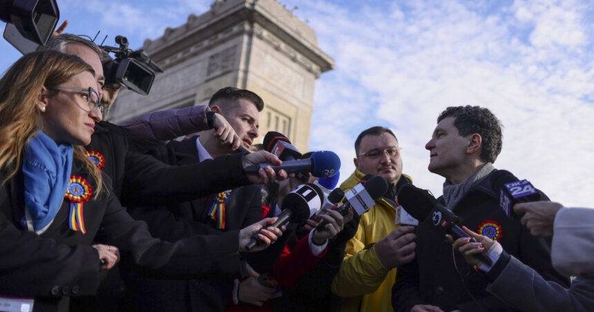 video nicusor dan intrebat despre lipsa unui sef la ministerul apararii sa nu stricam sarbatoarea nationala 692d8f11ad159