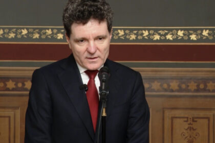 video nicusor dan nu sunt adeptul unei cedari a sistemului judecatoresc catre politic sistemul de justitie sa se autoguverneze 69418fcc90e40