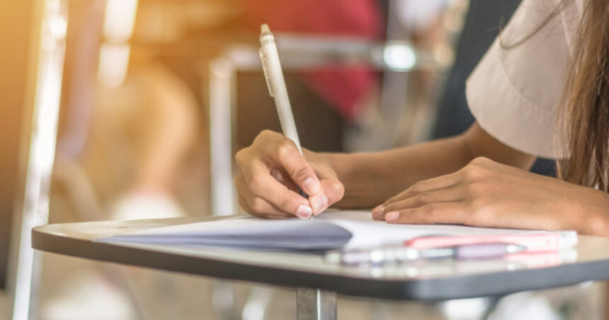 video olimpicii internationali ai romaniei sunt premiati dar nu primesc burse ma gandesc sa plec sunt multe optiuni in strainatate 69314eb91d287