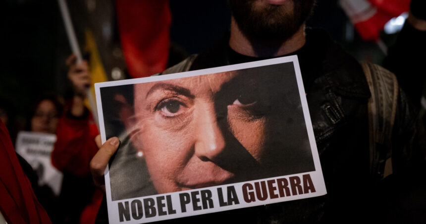 video opozanta maria corina machado reapare la oslo dupa un an de clandestinitate sustinatorii au intampinat o cu scandari de libertad 693a709bbf846