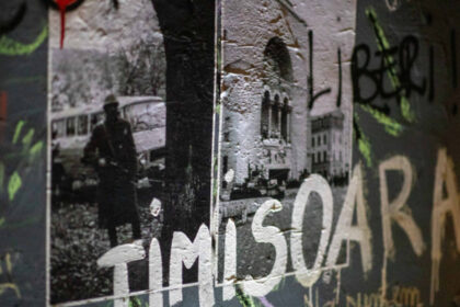 video pe urmele eroilor de la timisoara zeci de elevi au participat la o vanatoare de indicii pe traseul revolutiei din 1989 6940e876ac34e