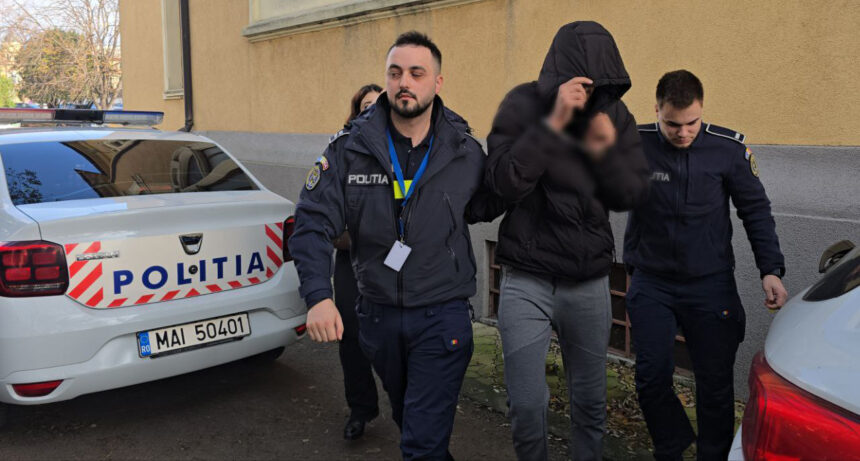 video politistul din silistea care a batut un barbat din cernavoda a fost adus in catuse la instanta 693a8ebac0b3c