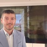 video primarul orasului ovidiu este de acord ca administratia trebuie resetata am vazut primar de comuna cu sofer la ce ii trebuie sofer e presedintele romaniei 6939e5a766e58