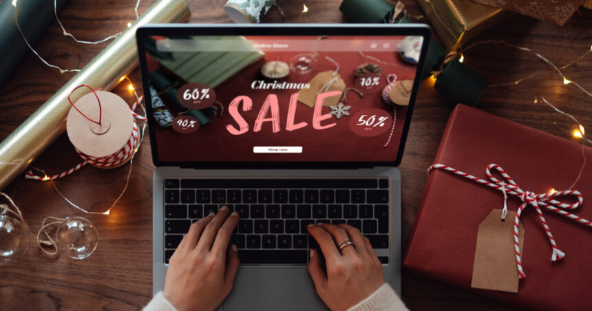 video romanii fac cumparaturi record din strainatate cu cat a crescut numarul comenzilor online de sarbatori anul acesta 693955089faf8