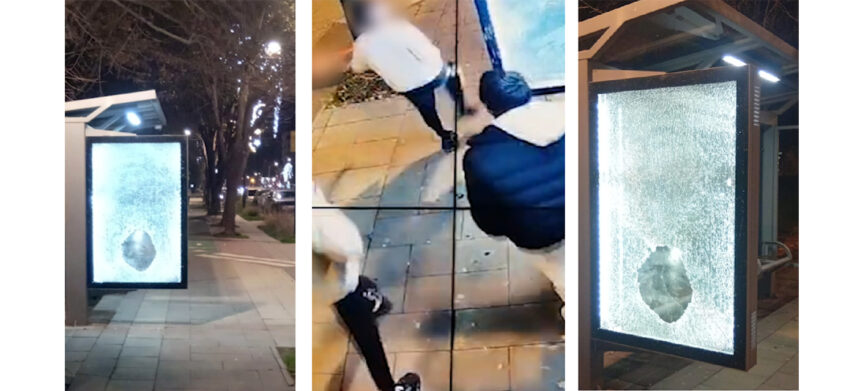 video statia de autobuz de pe pe bulevardul alexandru lapusneanu vandalizata autorii identificati de politistii locali 693bffd9ec023