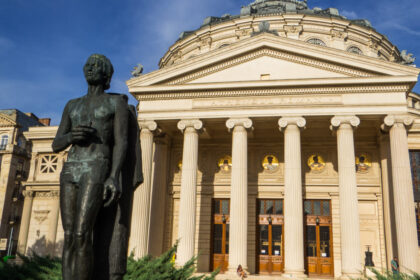 176 de ani de la nasterea lui mihai eminescu cum a redefinit poetul literatura romana si a devenit un reper al identitatii culturale 696880042a117