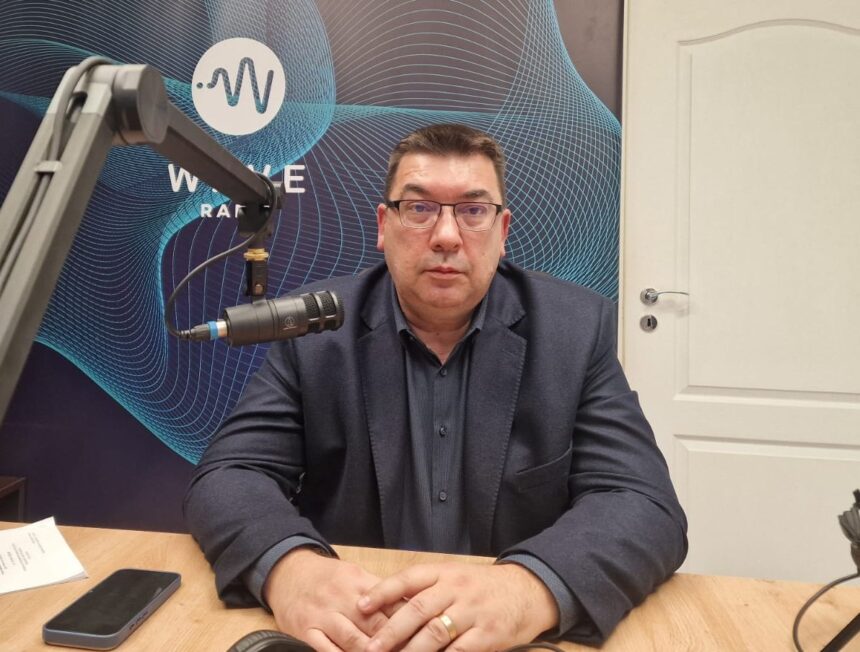 adrian picoiu hotararea privind compensarea taxei de 200 de lei este in vigoare pana la o eventuala decizie a instantei video wave radio 69650ca703b08