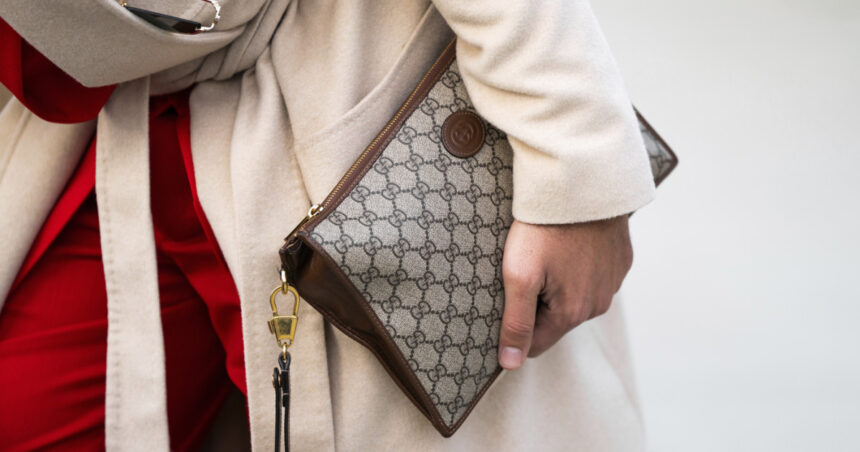 amenda de peste 900 000 de euro pentru un distribuitor de produse de lux ce a descoperit consiliul concurentei 69738f4a3afa9