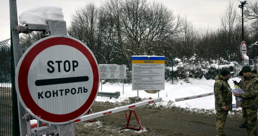 aur acuza ca un deputat al partidului a fost declarat dusman al poporului ucrainean 6976349cce583