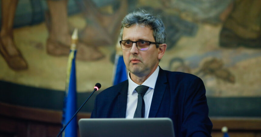 ce spune economistul sef bnr despre reformele guvernului bolojan analiza modelului economic al romaniei a meritat 697af9b7b2c98