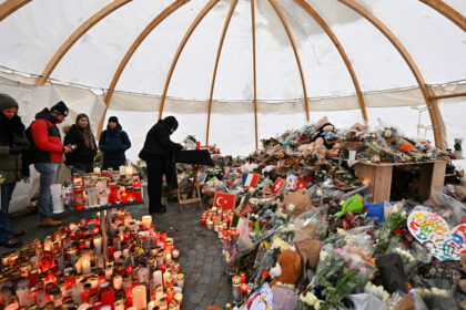 charlie hebdo data in judecata in elvetia dupa caricatura despre incendiul mortal din crans montana 696561f77f5c8
