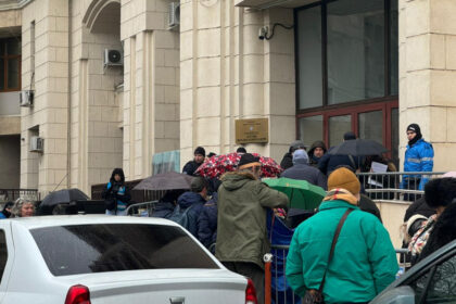 cine e in spatele miscarii valul democratiei care a vrut sa inunde parchetul general cu plangeri penale pentru anularea alegerilor 6972053fd7940