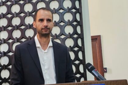 consilierul usr catalin iacob il acuza pe prefectul adrian picoiu de superficialitate in legatura cu taxa de 200 de lei 69657c6f63fe4