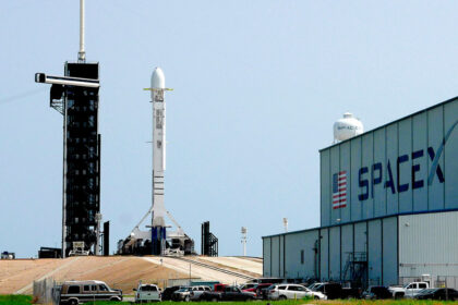 consolidarea imperiului musk spacex ar lua in considerare o fuziune cu tesla sau xai 697e47d11ccdc