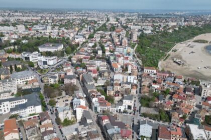 constanta la fundul sacului se doreste contractarea unei finantari de 110 000 000 euro prin emisiune de obligatiuni 6977ea32a4f70