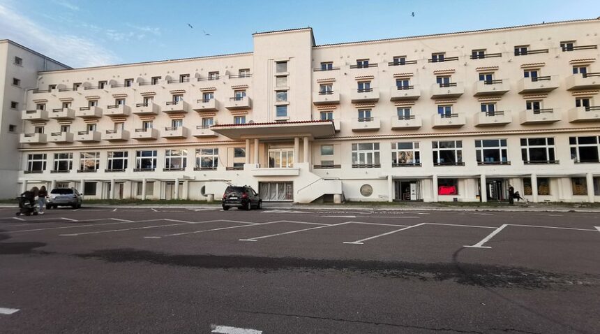 document hotelul rex din mamaia a fost scos din nou la licitatie 697874009e635