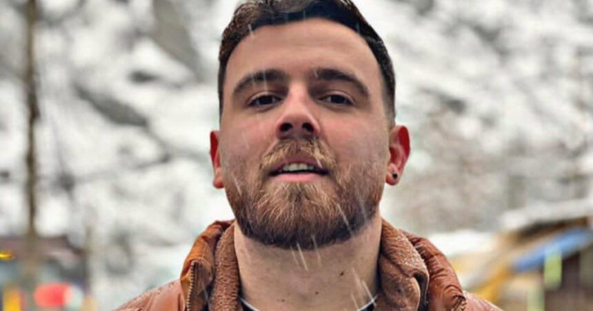 dominic fritz distribuie poza iranianului pe care regimul de la teheran vrea sa l execute azi mesaj de sustinere pentru protestatari 69675c36bd0a6